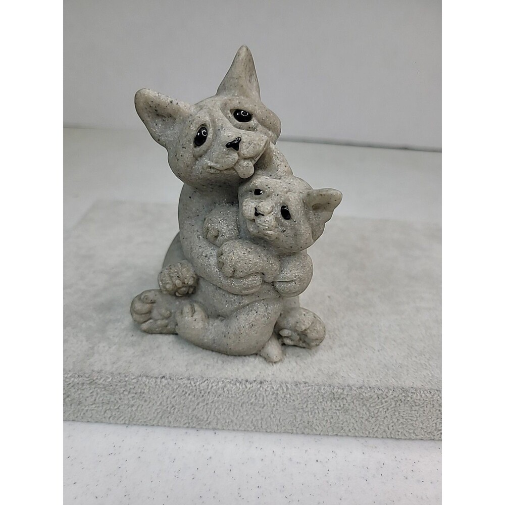 Vintage 2001 Quarry Critters Celine & Cloe Cat Figurine Sculpture 4” Tall